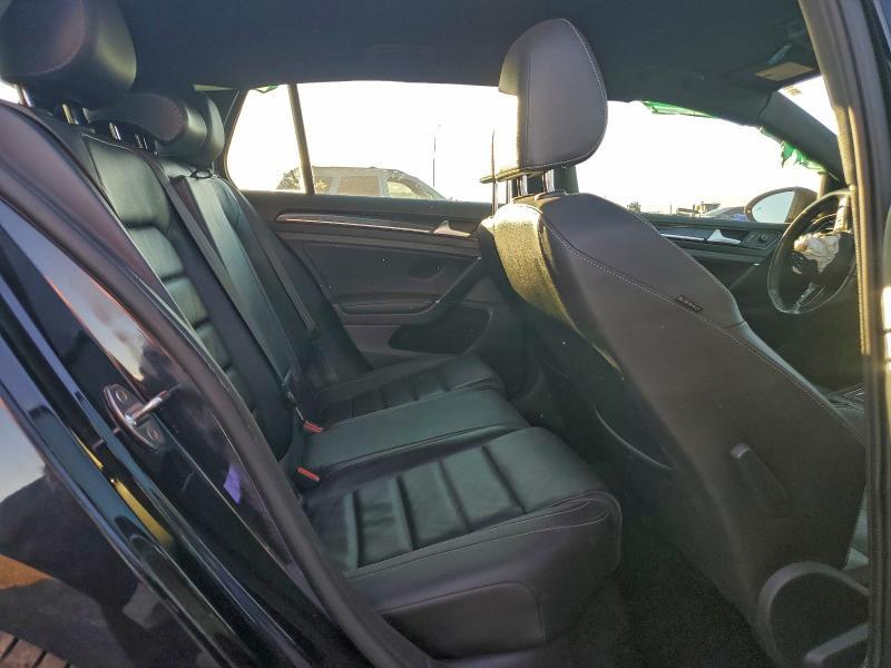 2017 Volkswagen Golf r