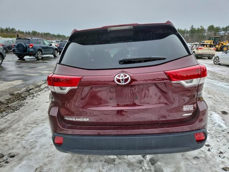2019 Toyota Highlander le