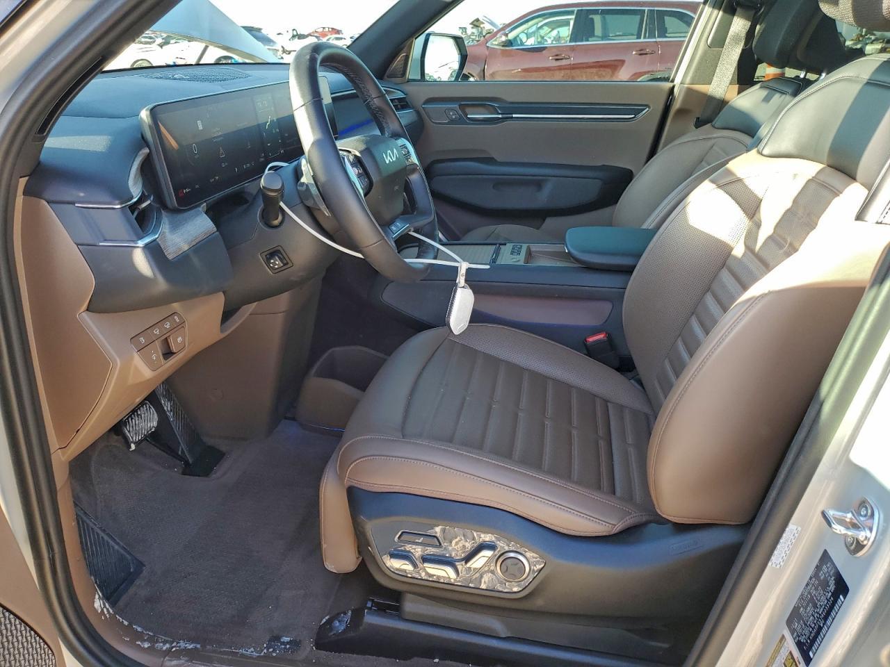 2024 KIA EV9 Land