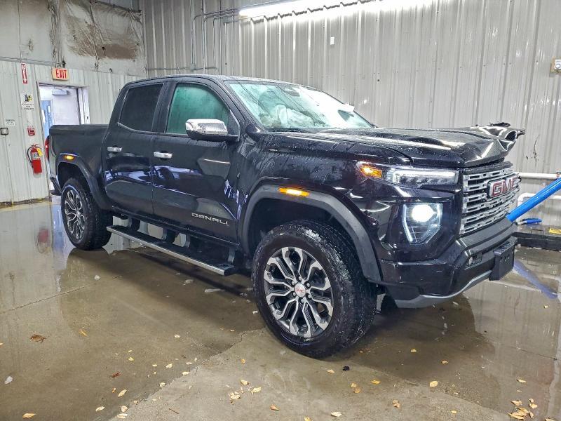 2025 GMC Canyon Denali