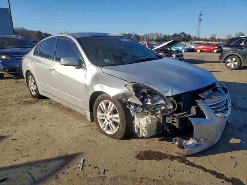 2010 Nissan Altima Base