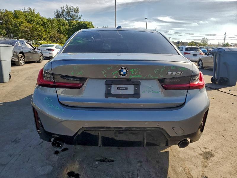 2024 BMW 330i