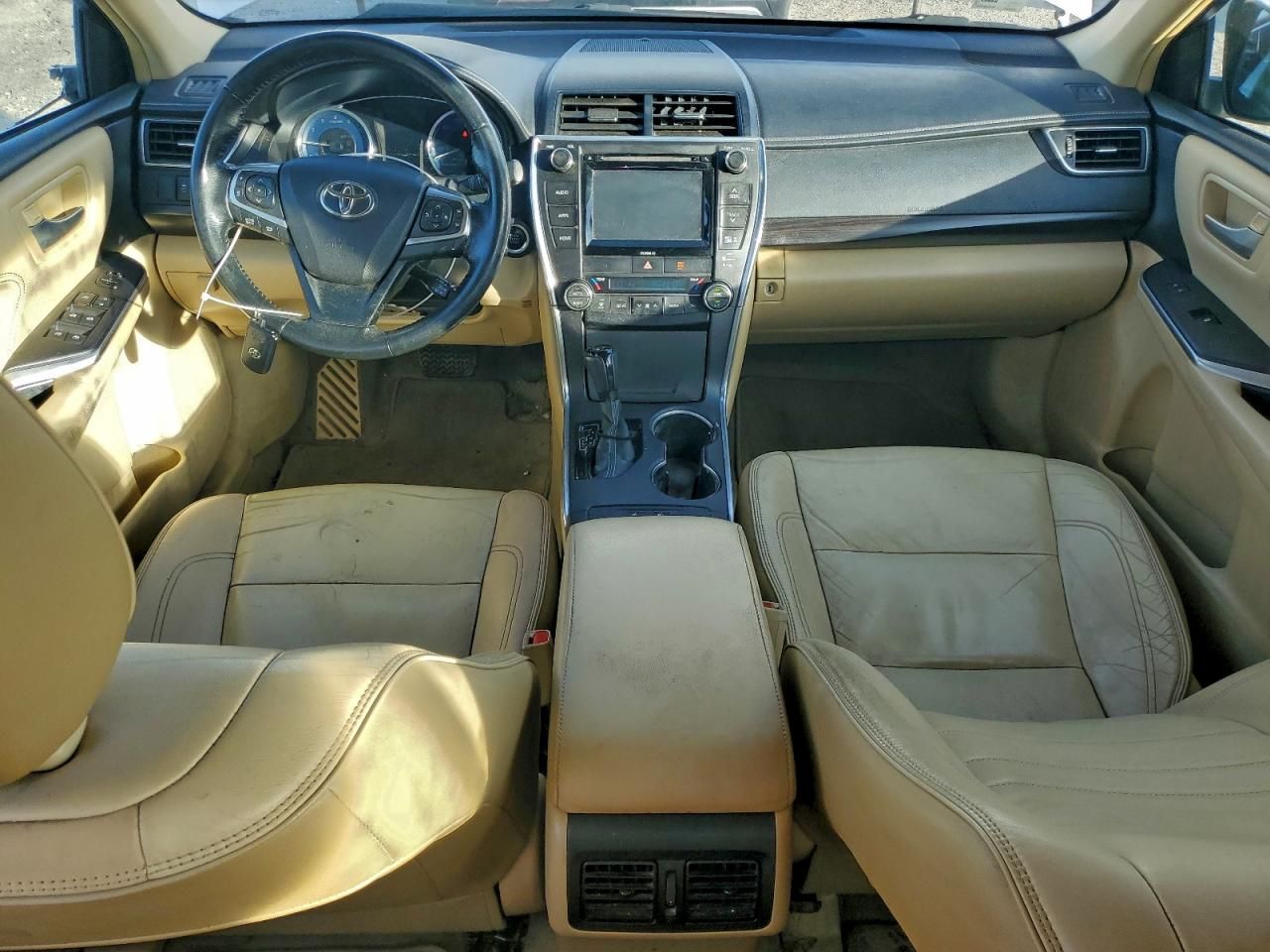 2016 Toyota Camry xse