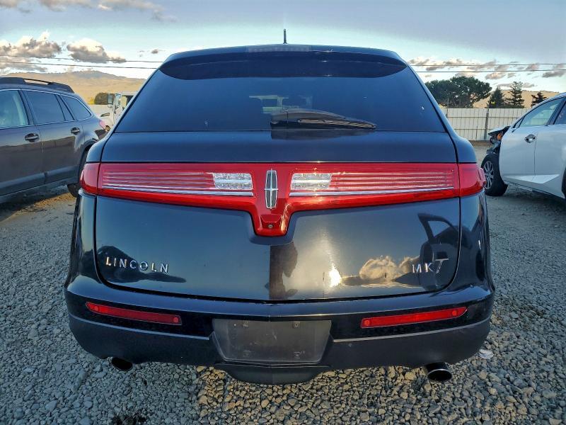 2018 Lincoln MKT