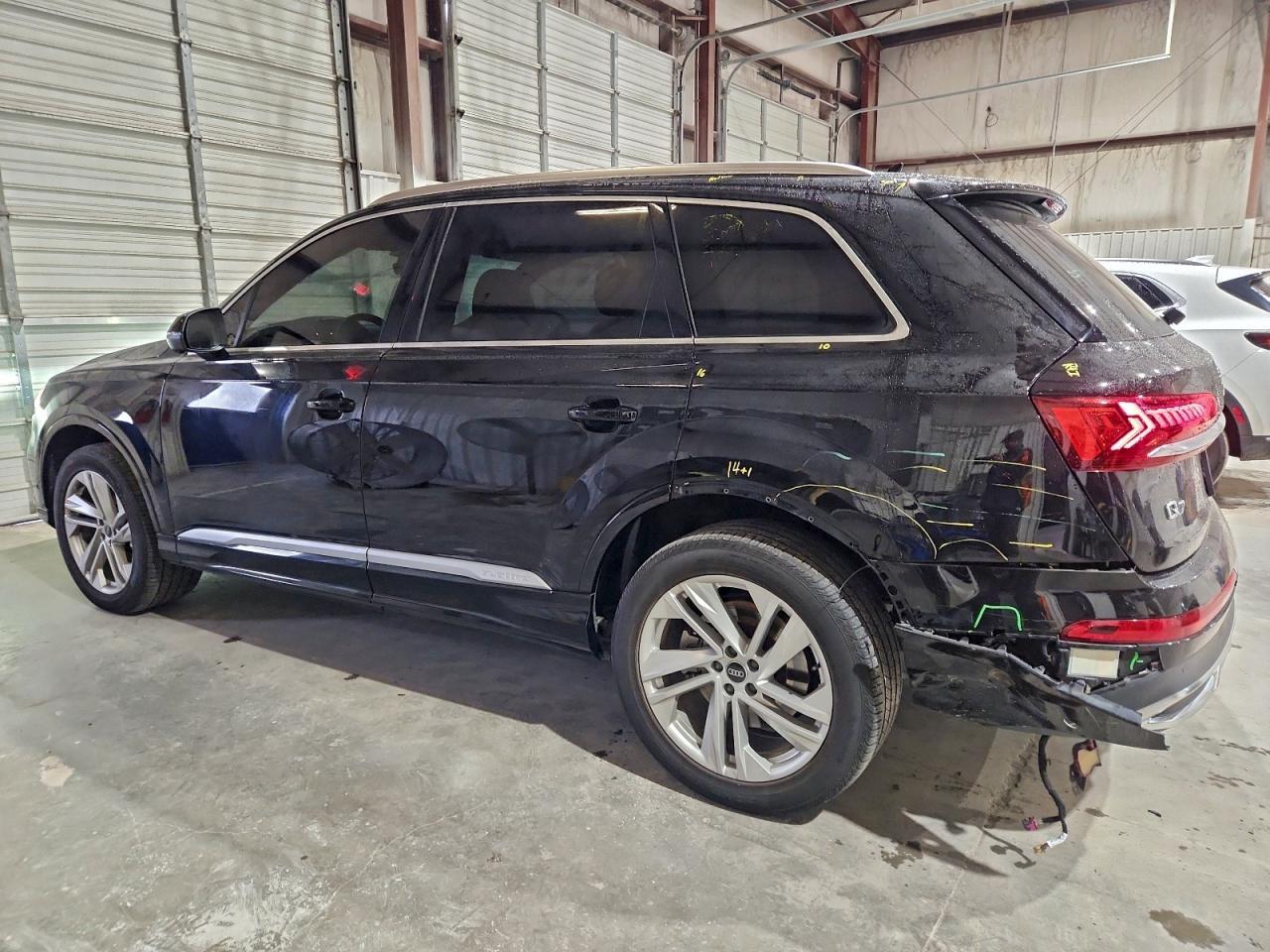 2021 Audi Q7 Premium