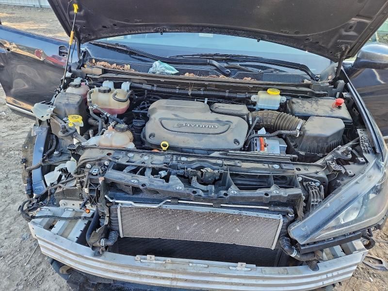 2020 Chrysler Pacifica Hybrid Limited