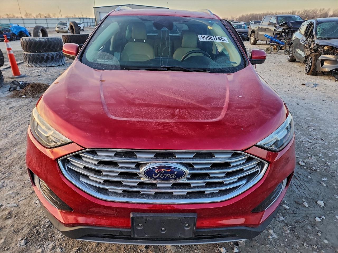 2021 Ford Edge sel