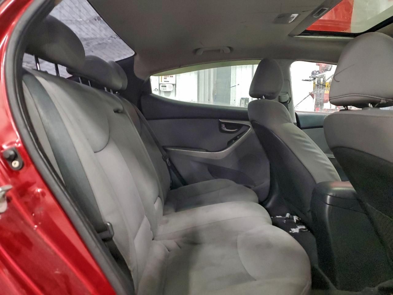 2012 Hyundai Elantra gls