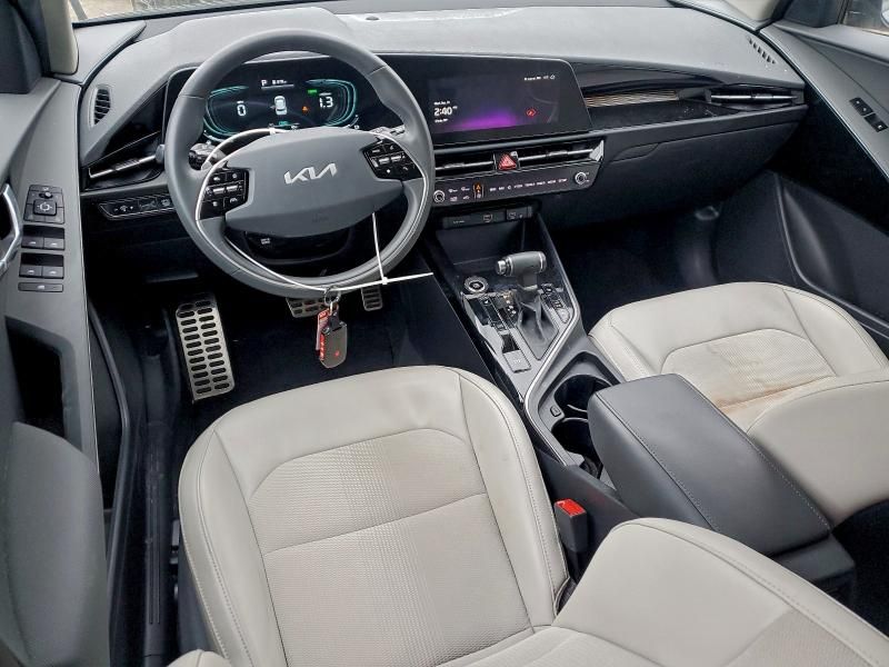 2023 KIA Niro ex