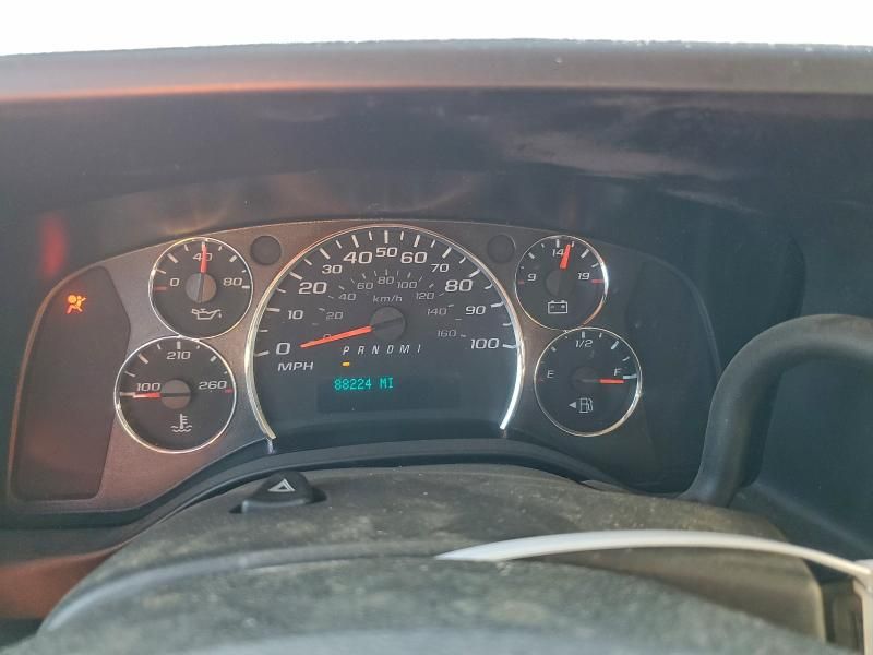 2020 Chevrolet Express G2500