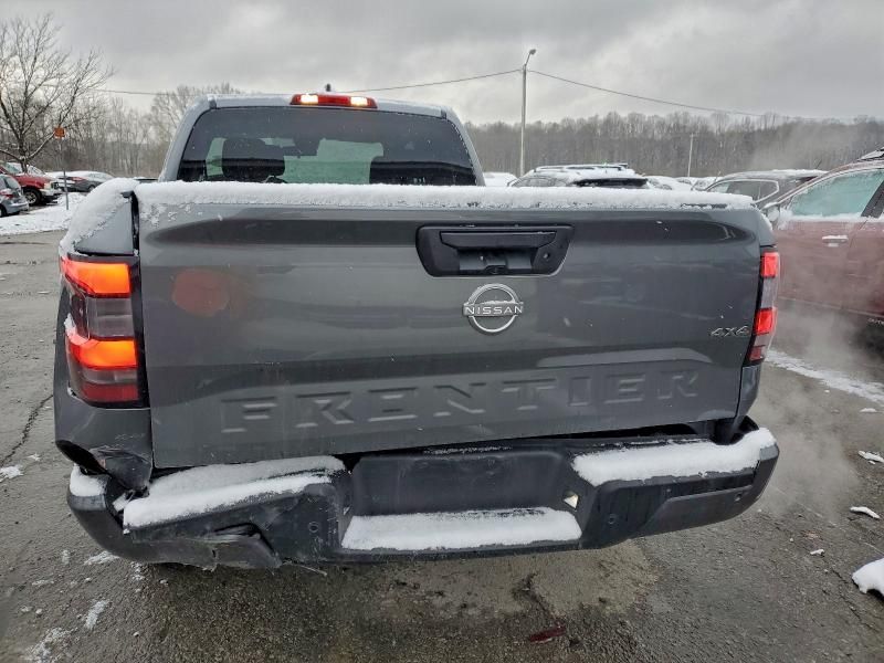 2025 Nissan Frontier s