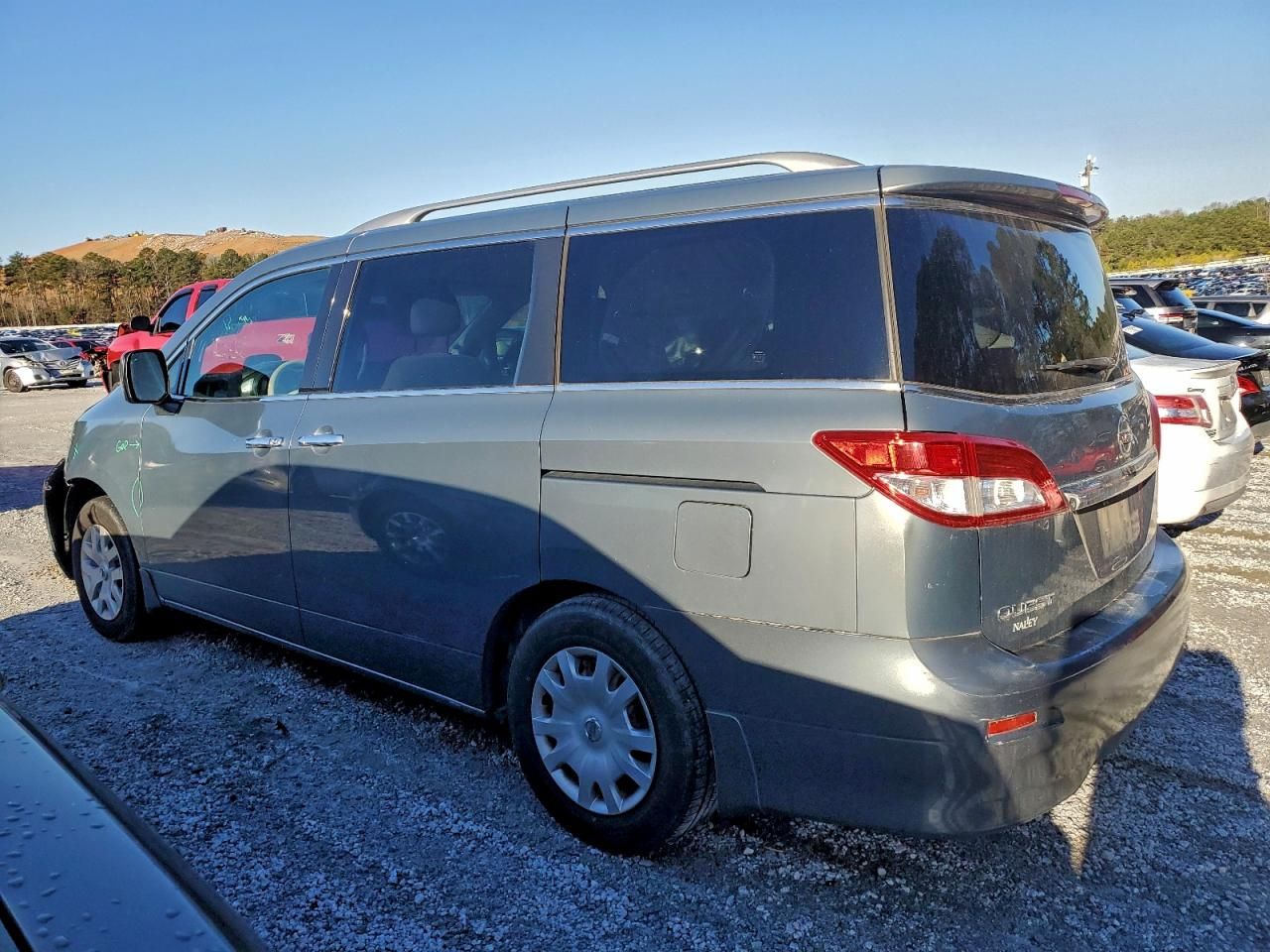 2012 Nissan Quest s