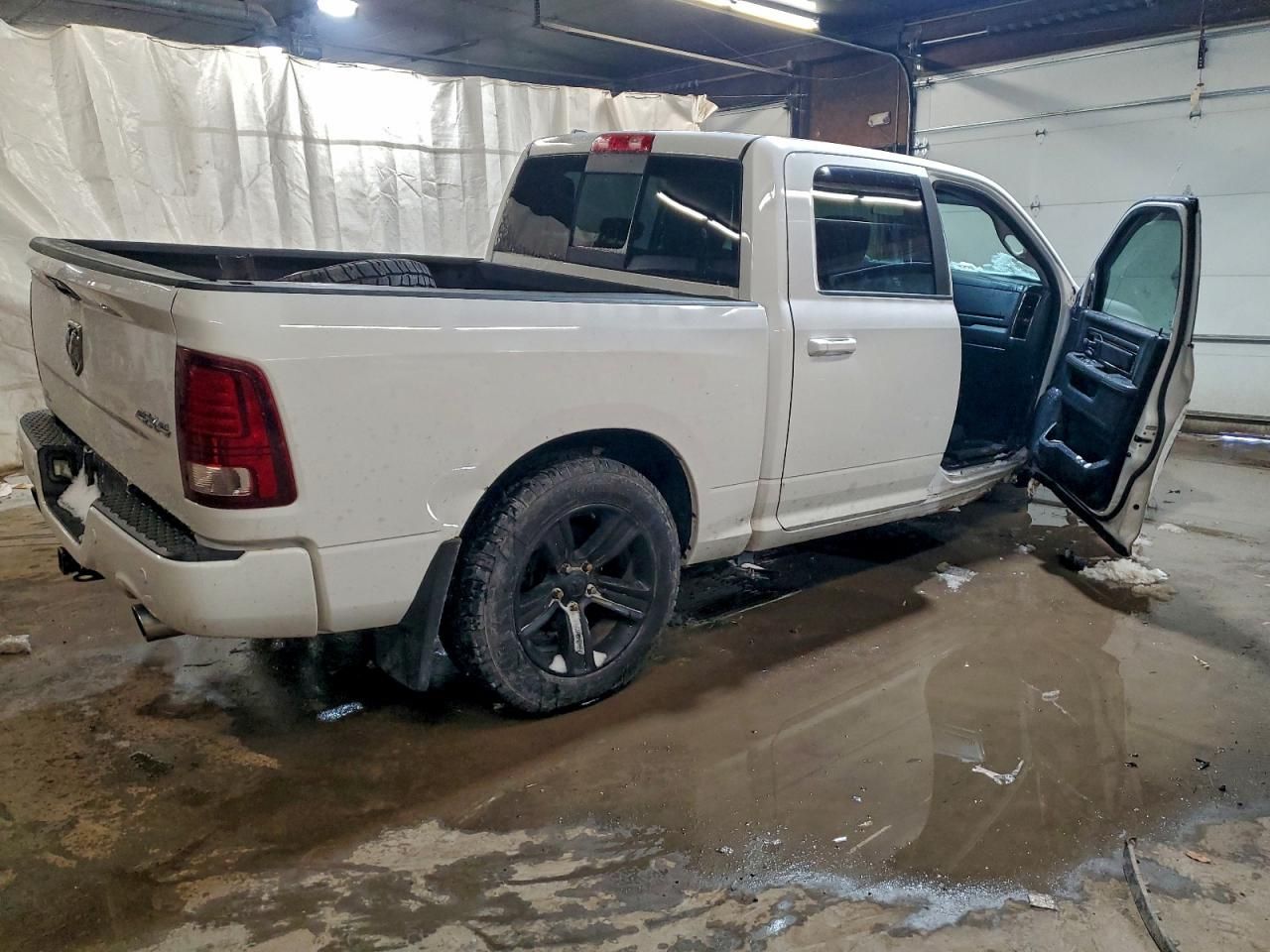 2014 Dodge RAM 1500 Sport