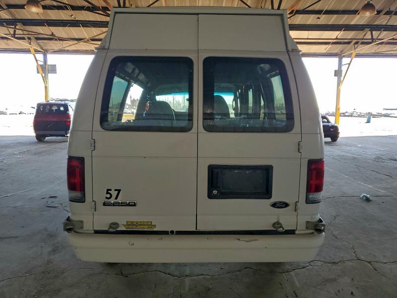 2006 Ford Econoline E250 van