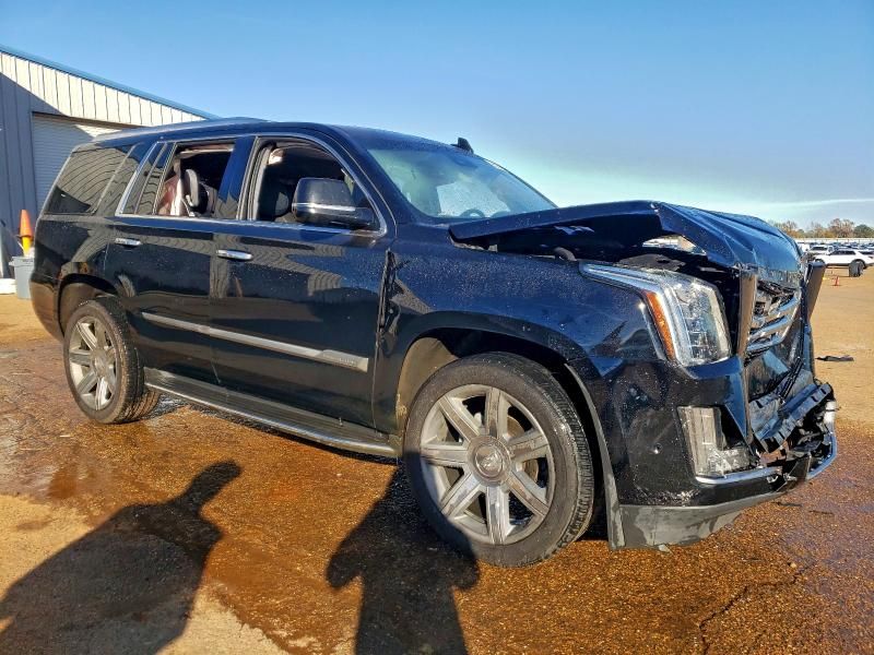 2018 Cadillac Escalade Luxury