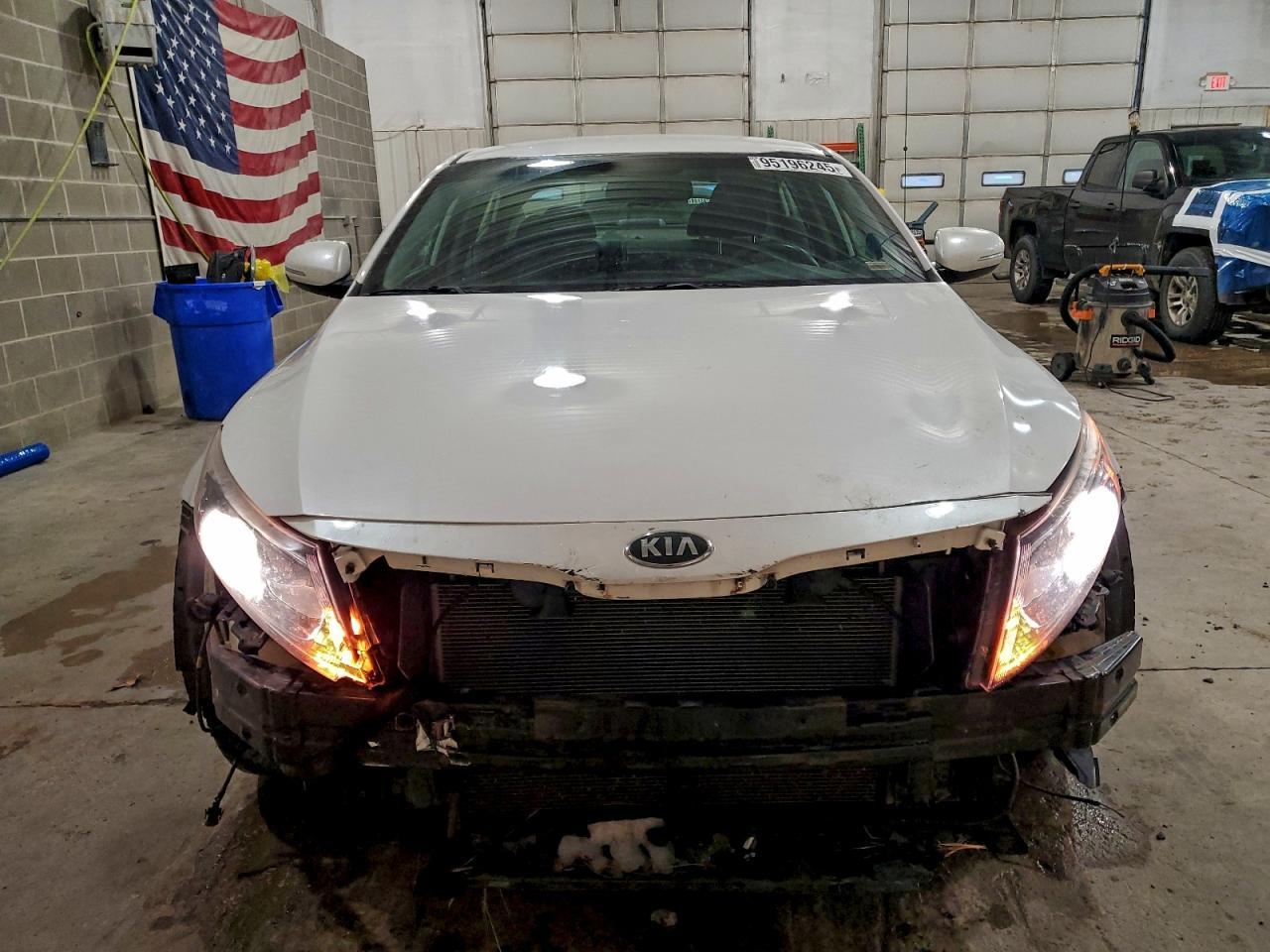 2015 KIA Optima lx