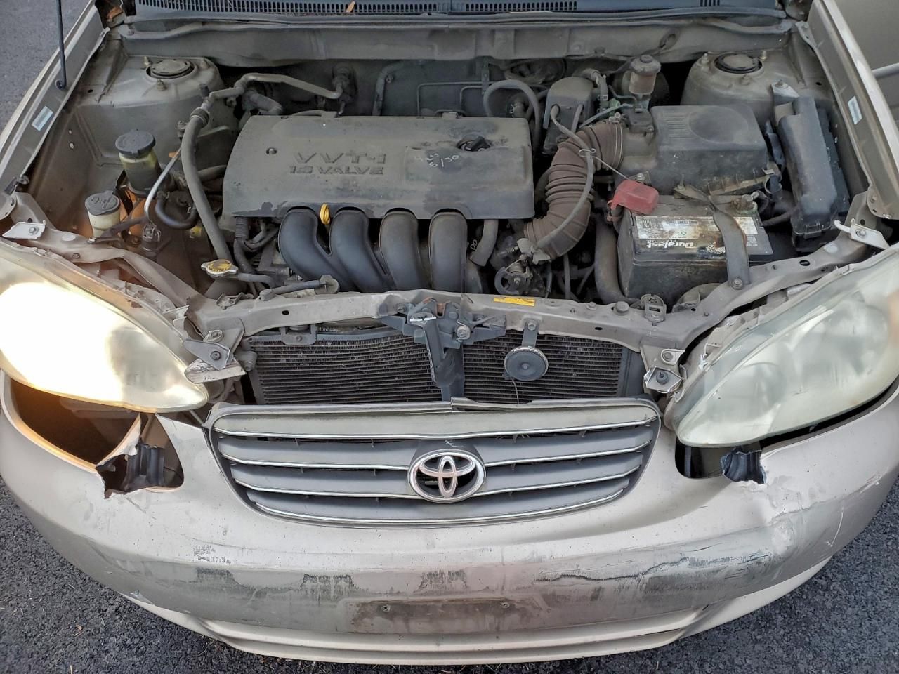 2004 Toyota Corolla ce