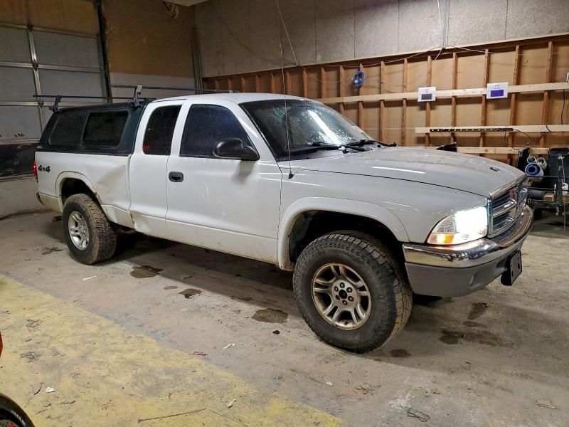 2004 Dodge Dakota slt