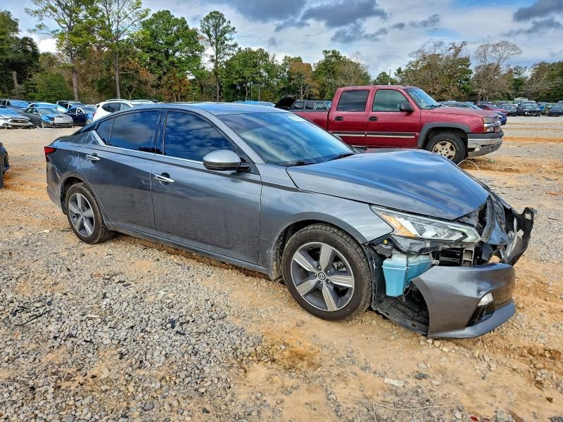 2020 Nissan Altima sl
