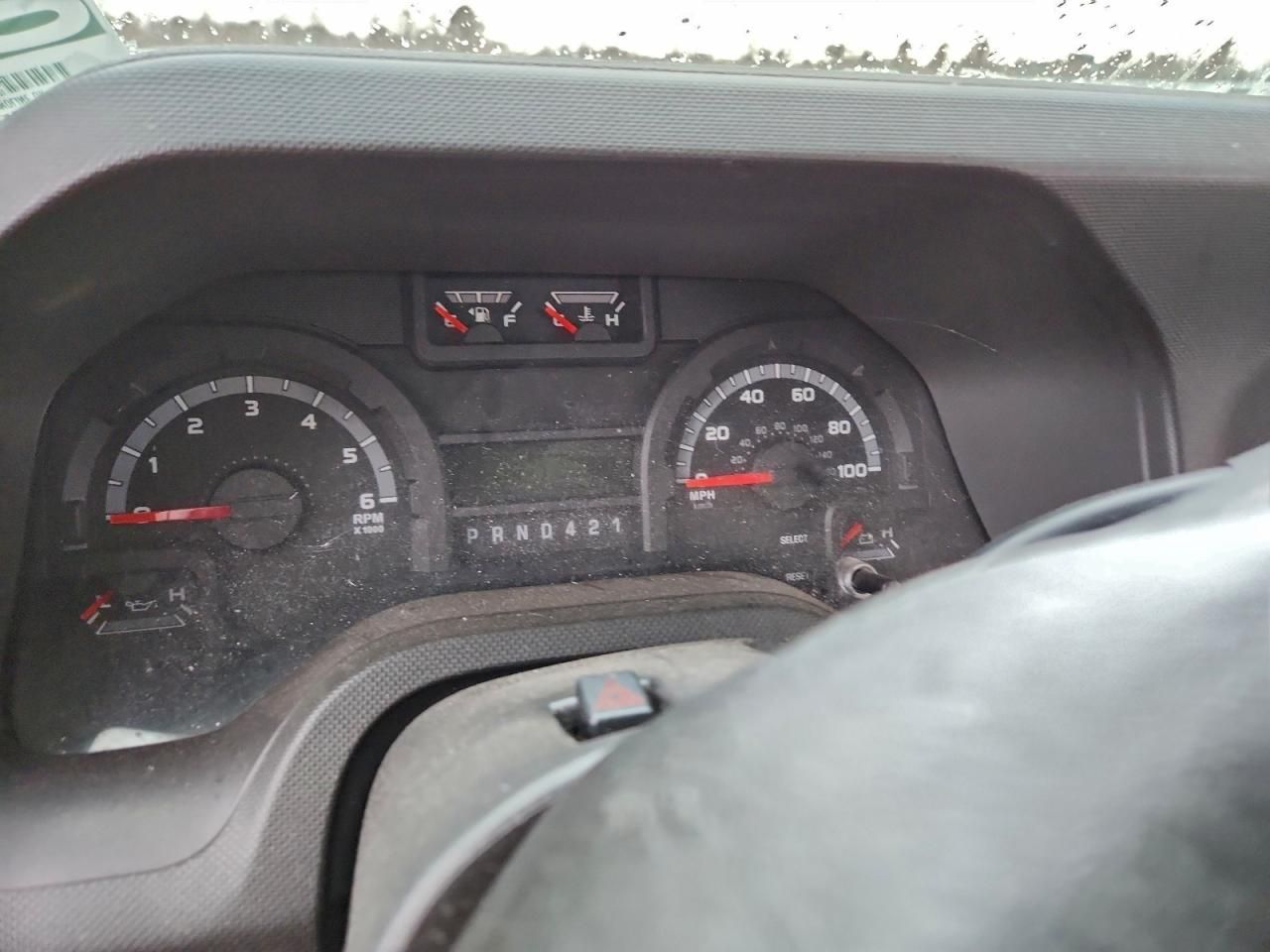 2017 Ford Econoline E450 Super Duty Cutaway Van