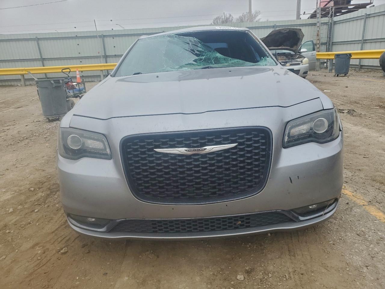 2016 Chrysler 300 s