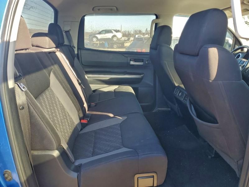 2016 Toyota Tundra Crewmax SR5