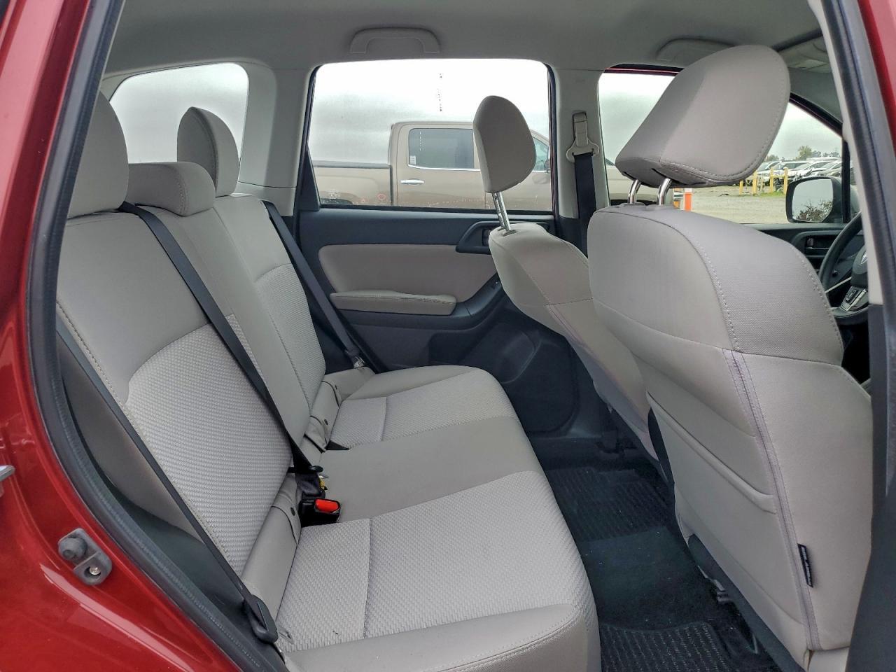 2016 Subaru Forester 2.5i