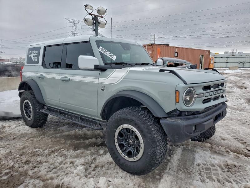 2021 Ford Bronco Base