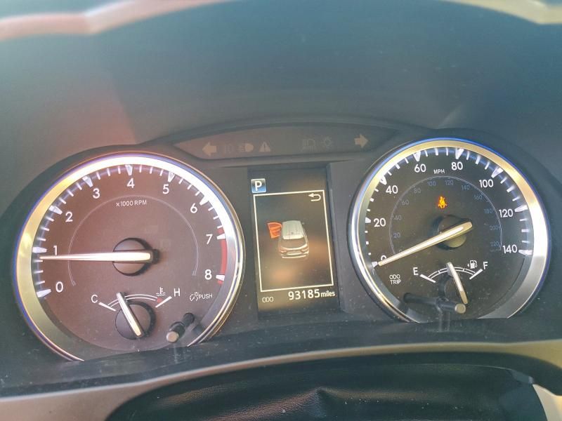 2017 Toyota Highlander se