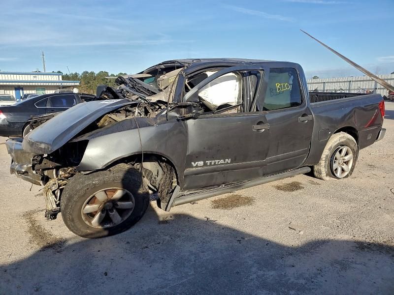 2011 Nissan Titan s
