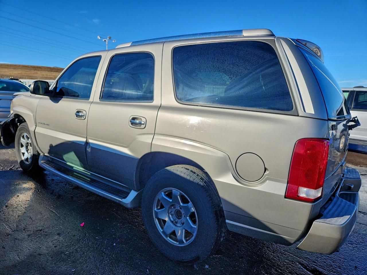 2002 Cadillac Escalade Luxury