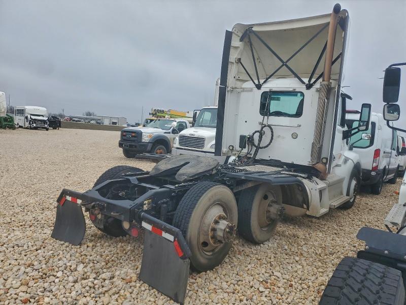 2018 Peterbilt 579 Semi Truck