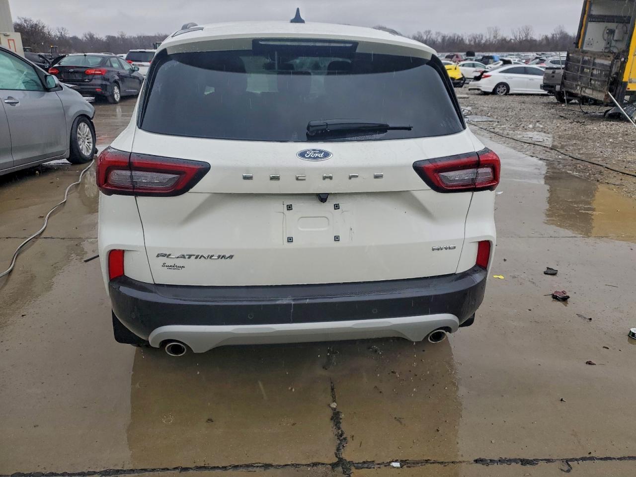 2025 Ford Escape Platinum