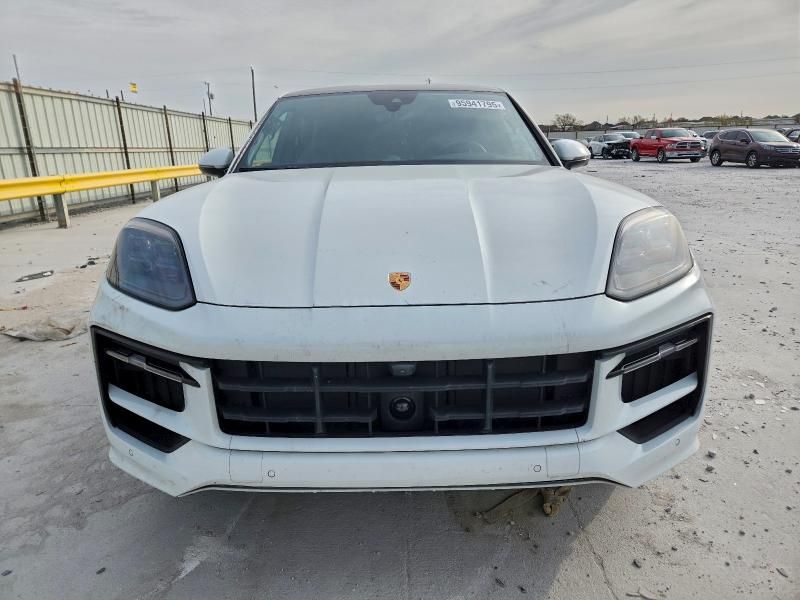 2025 Porsche Cayenne gts Coupe
