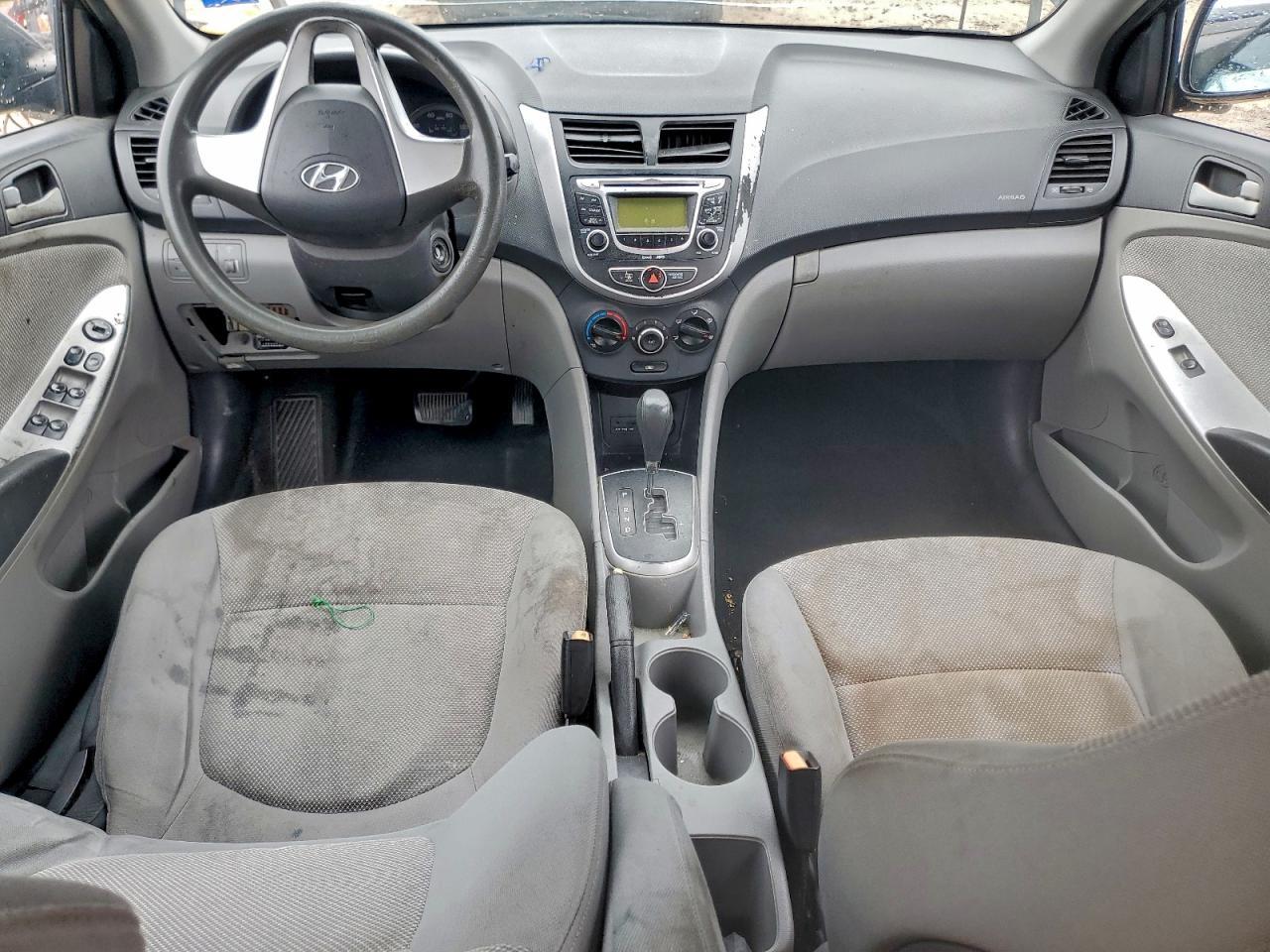 2013 Hyundai Accent gls