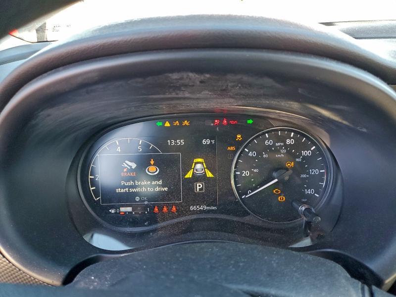 2021 Nissan Kicks sv