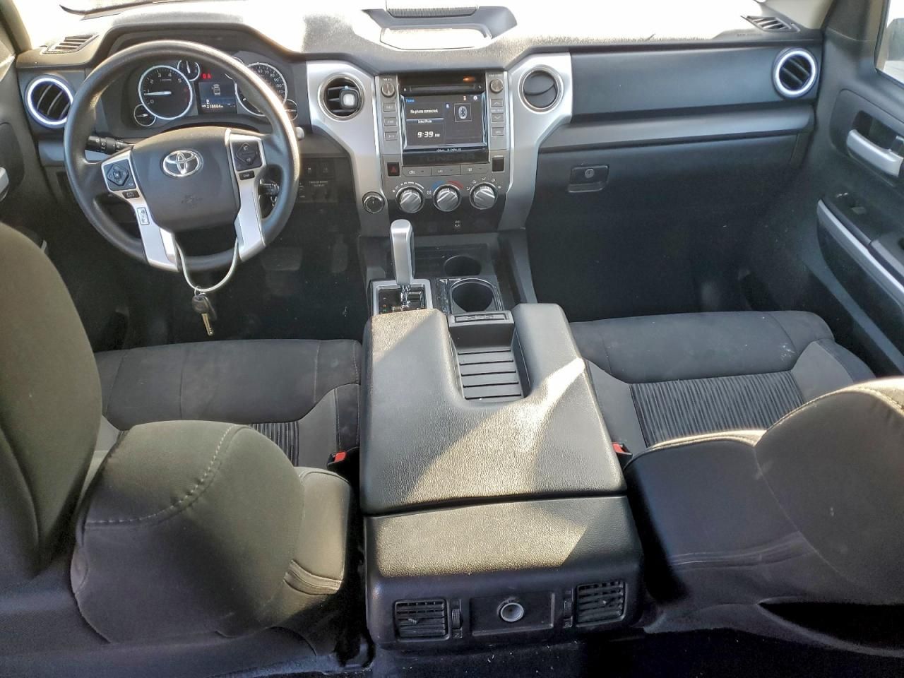 2016 Toyota Tundra Crewmax SR5