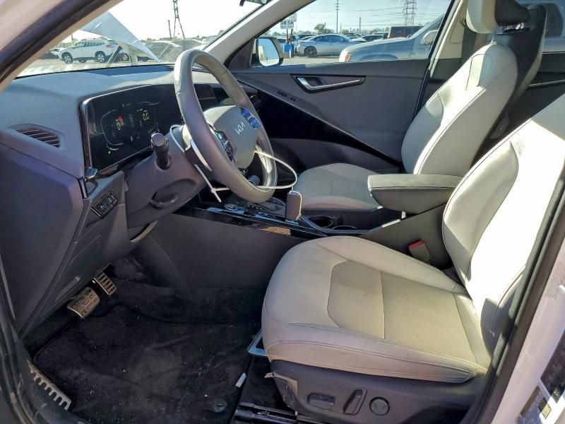 2023 KIA Niro ex
