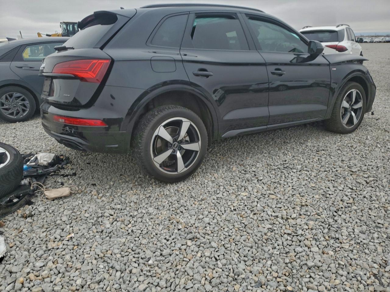 2022 Audi Q5 Premium Plus 45