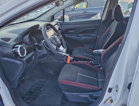2024 Nissan Versa sr