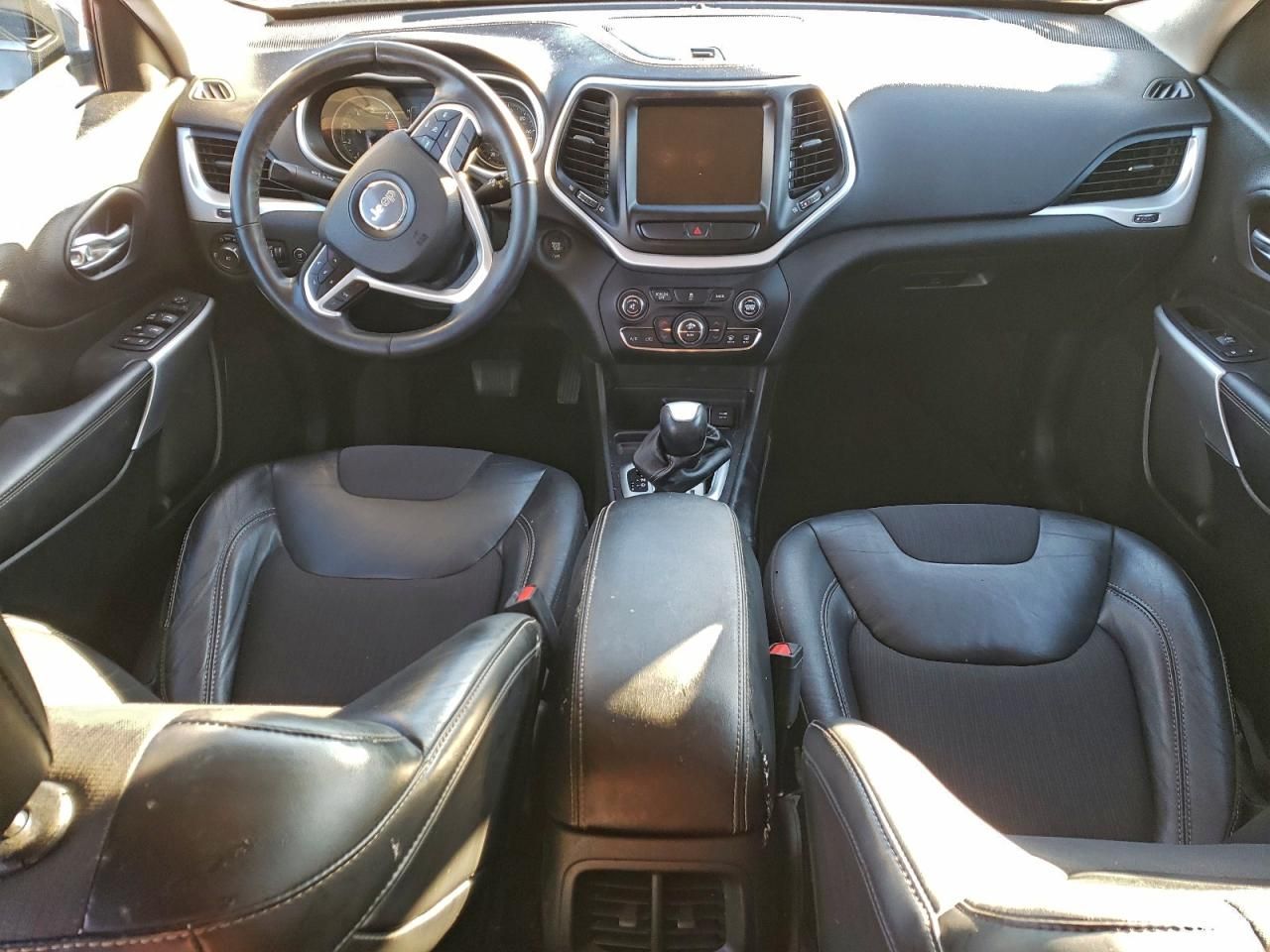 2018 Jeep Cherokee Latitude Plus