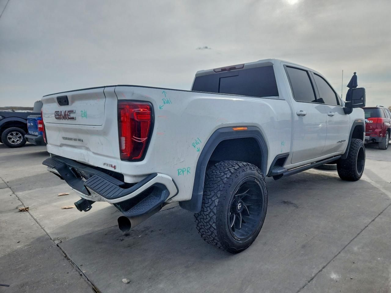 2022 GMC Sierra K2500 AT4