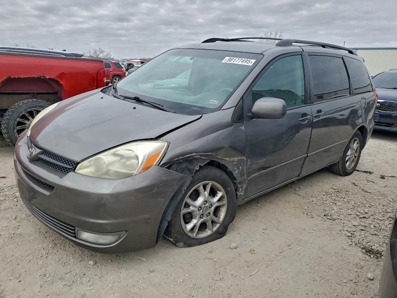 2005 Toyota Sienna xle