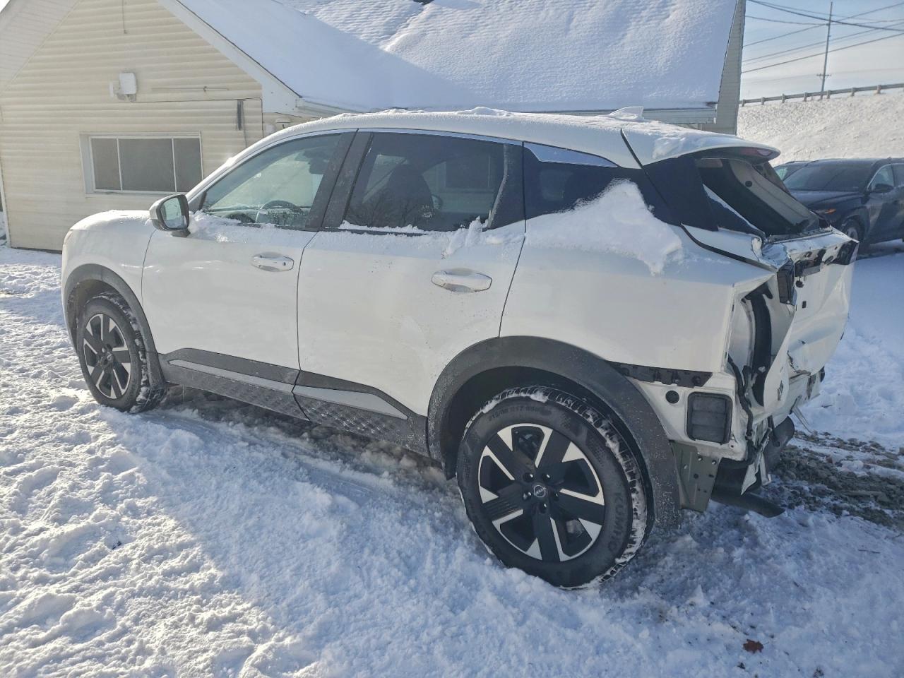 2025 Nissan Kicks sv
