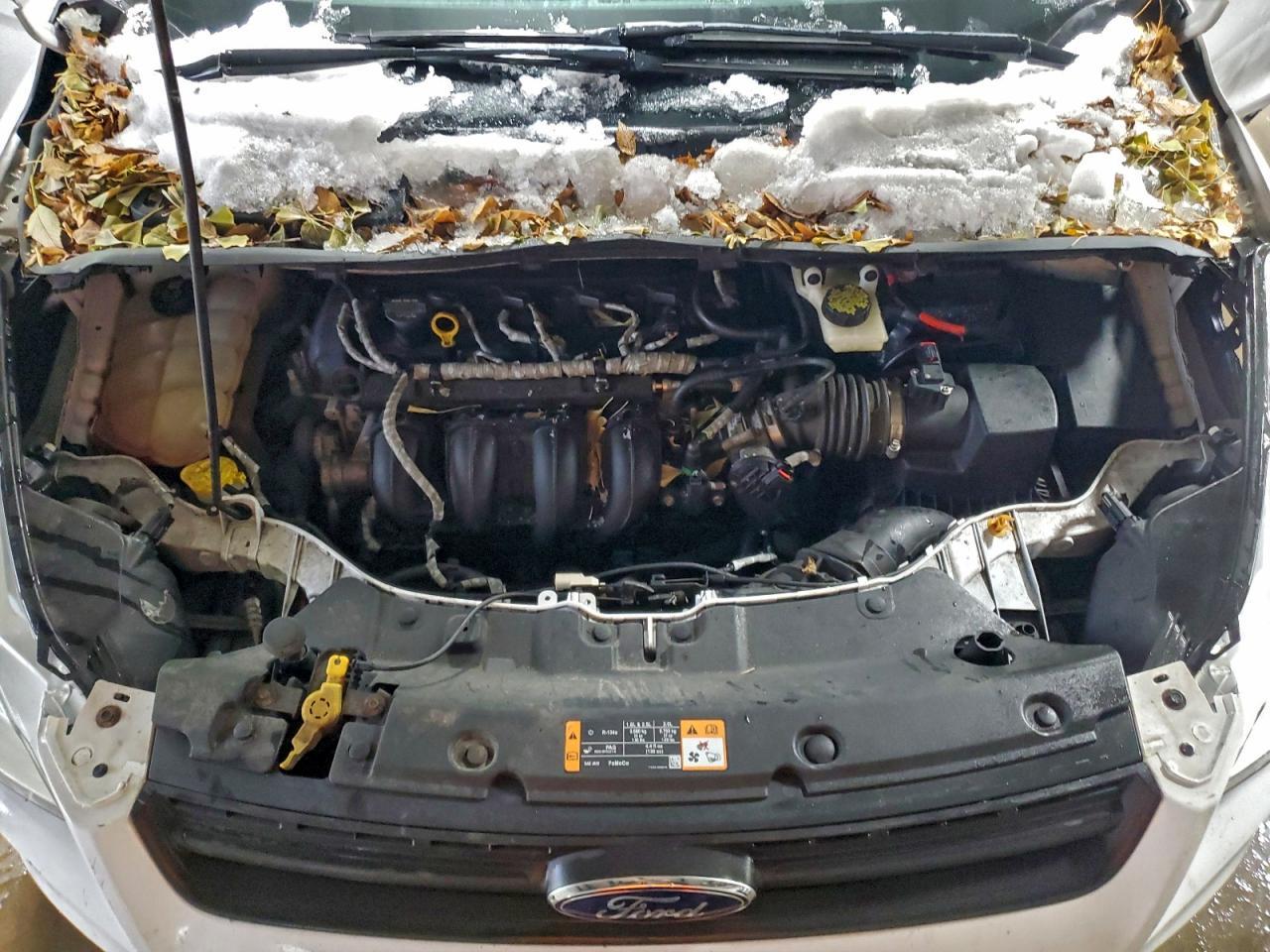 2014 Ford Escape s