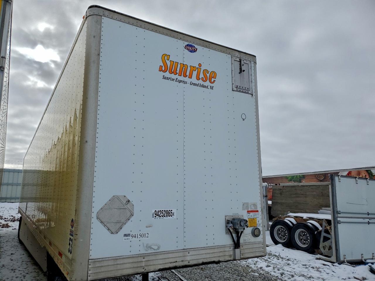 2014 Utility VS2DX DRY Van Trailer