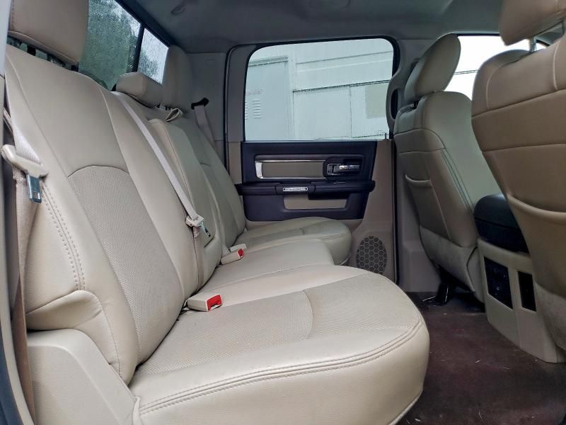 2016 Dodge 3500 Laramie