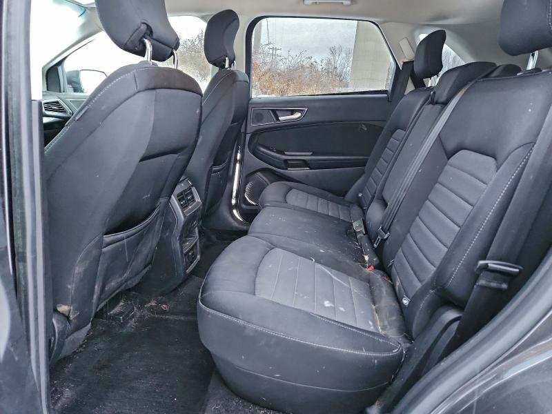 2018 Ford Edge se