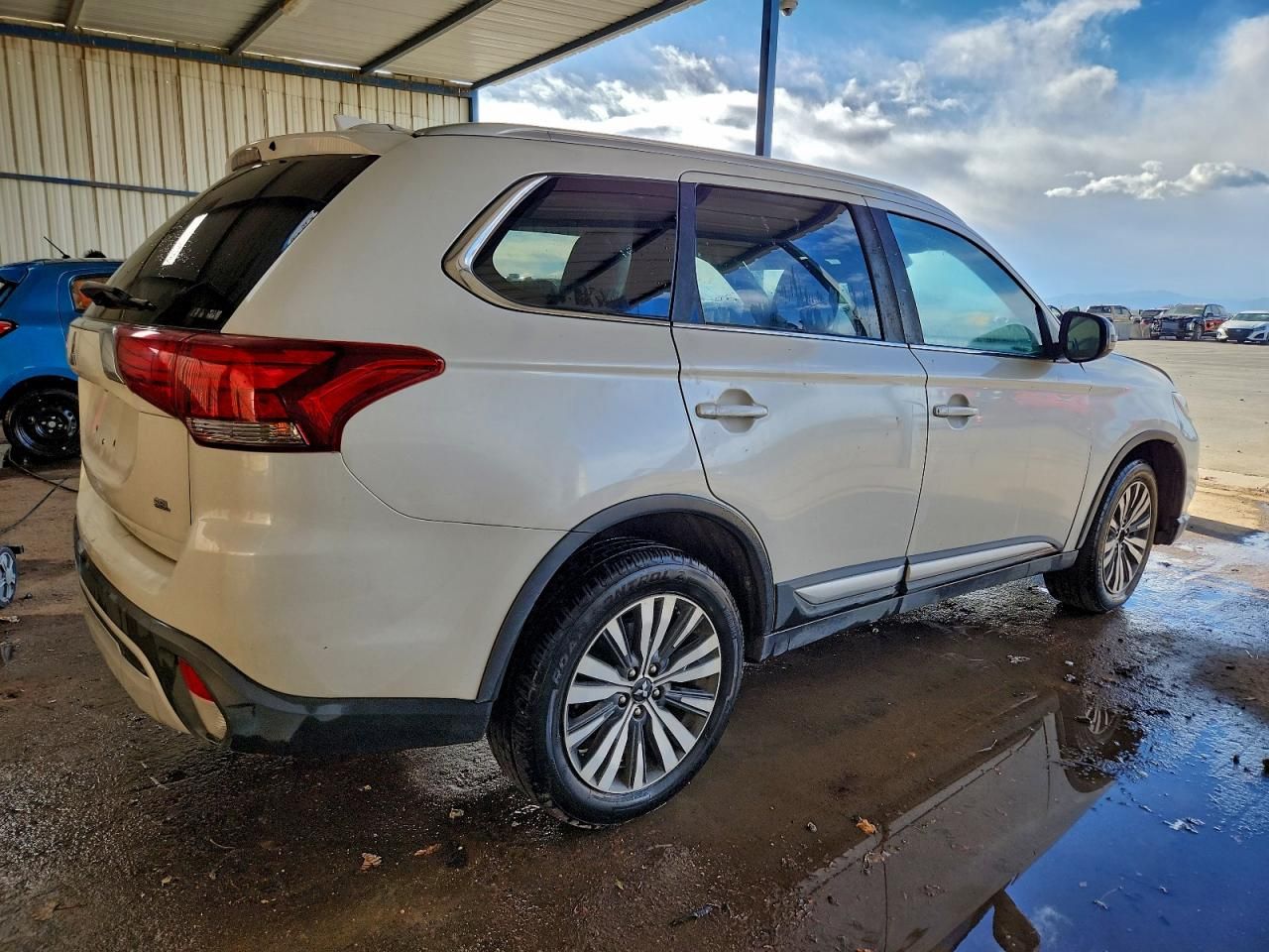 2020 Mitsubishi Outlander se