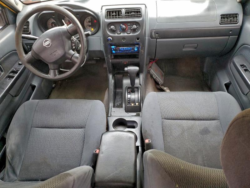 2002 Nissan Frontier Crew cab xe